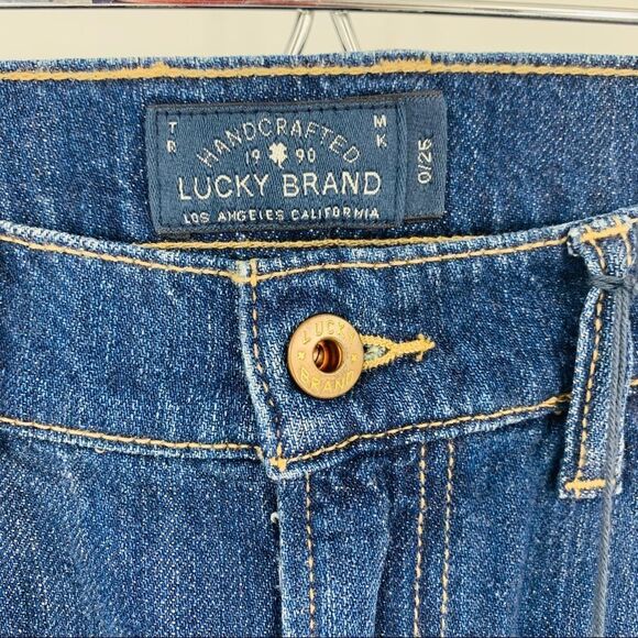 LUCKY BRAND Womens 0/26 Datk Wash Sienna weekender straight fit crop - Picture 3 of 5